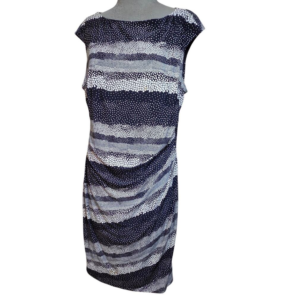 Navy and Cream Patterned Knee Length Dress Size XL